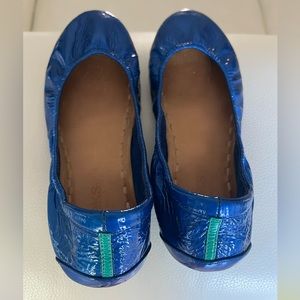 TIEKS SAPPHIRE PATENT BALLET FLAT. The most versatile flats in the world.